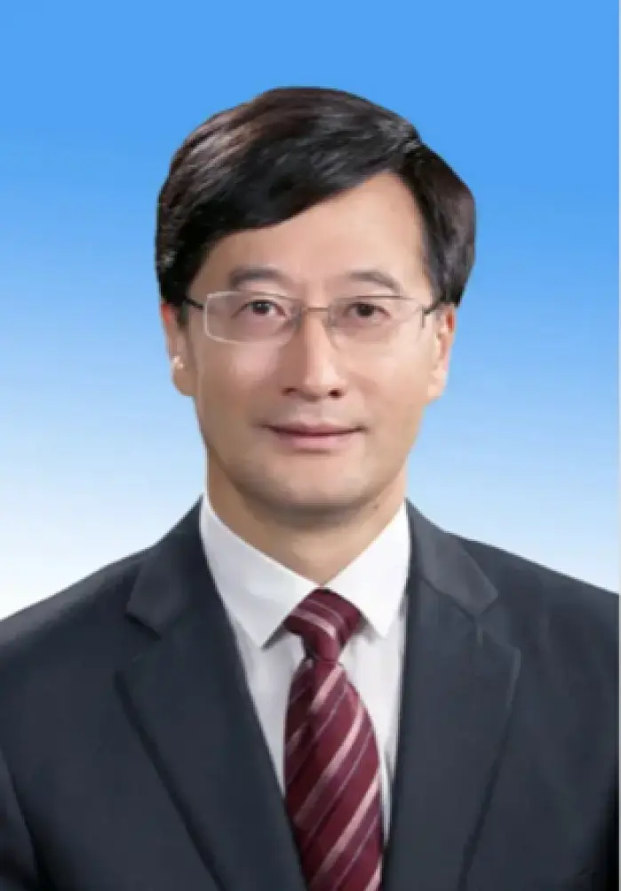 Yunpeng Wang