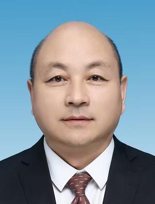 Siquan Yang