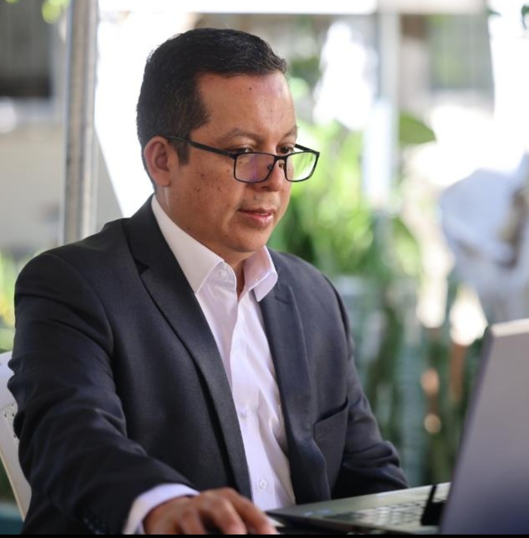 Kenset Amaury undefined